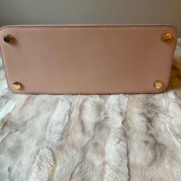 SOLD Michael Kors Purse and Wallet - Picture 8 of 10
